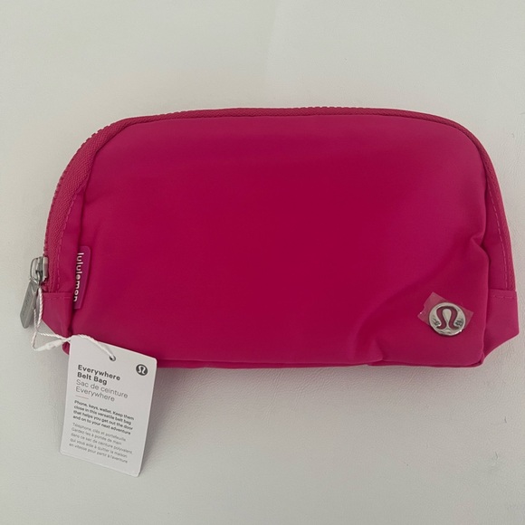 Lululemon everywhere belt bag - Picture 3 of 8